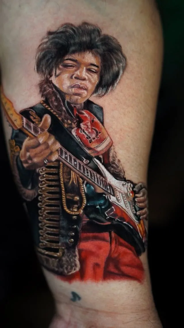 Proceso de tatuaje — cuadro del video